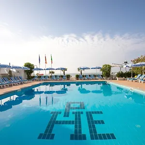 https://hotel-plaza-esplanade.hotelinveneto.com