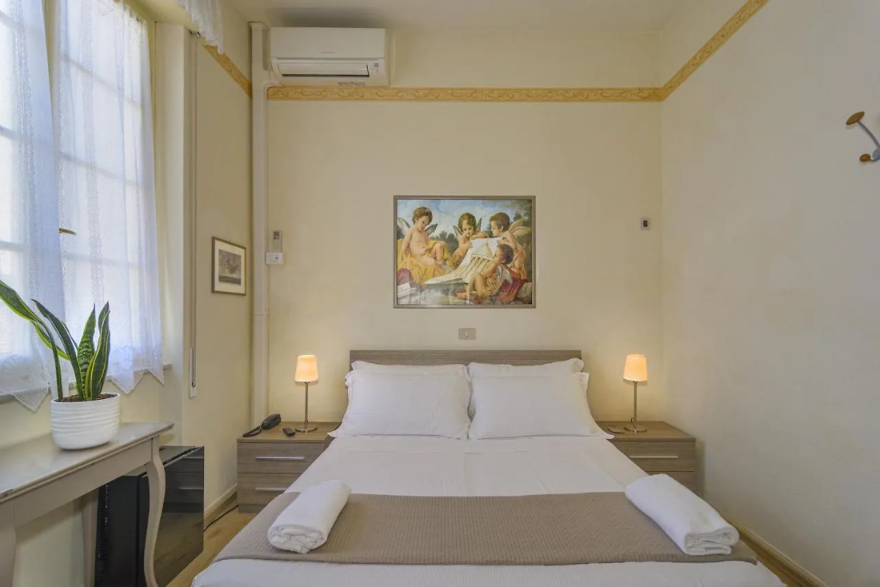 Hotel Lungomare Lido di Camaiore