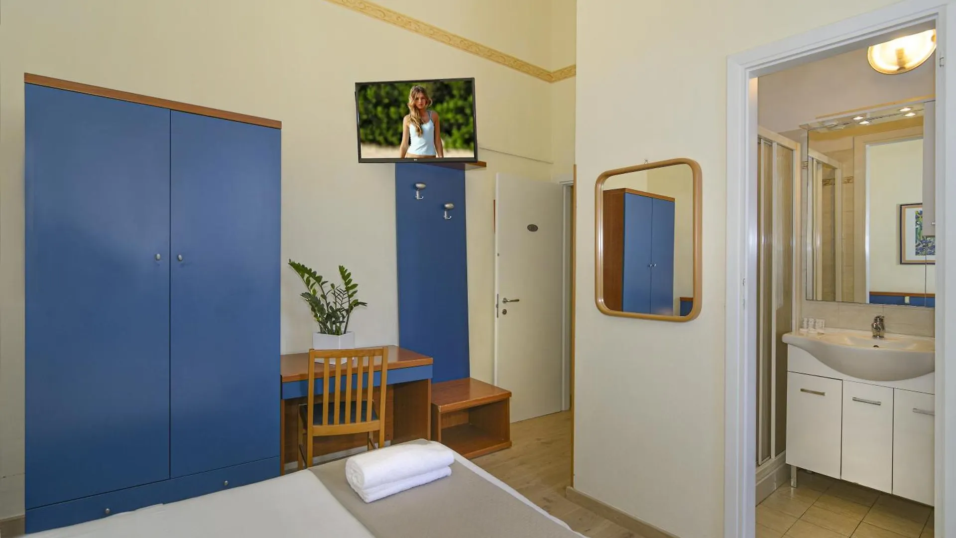 Hotel Lungomare Lido di Camaiore