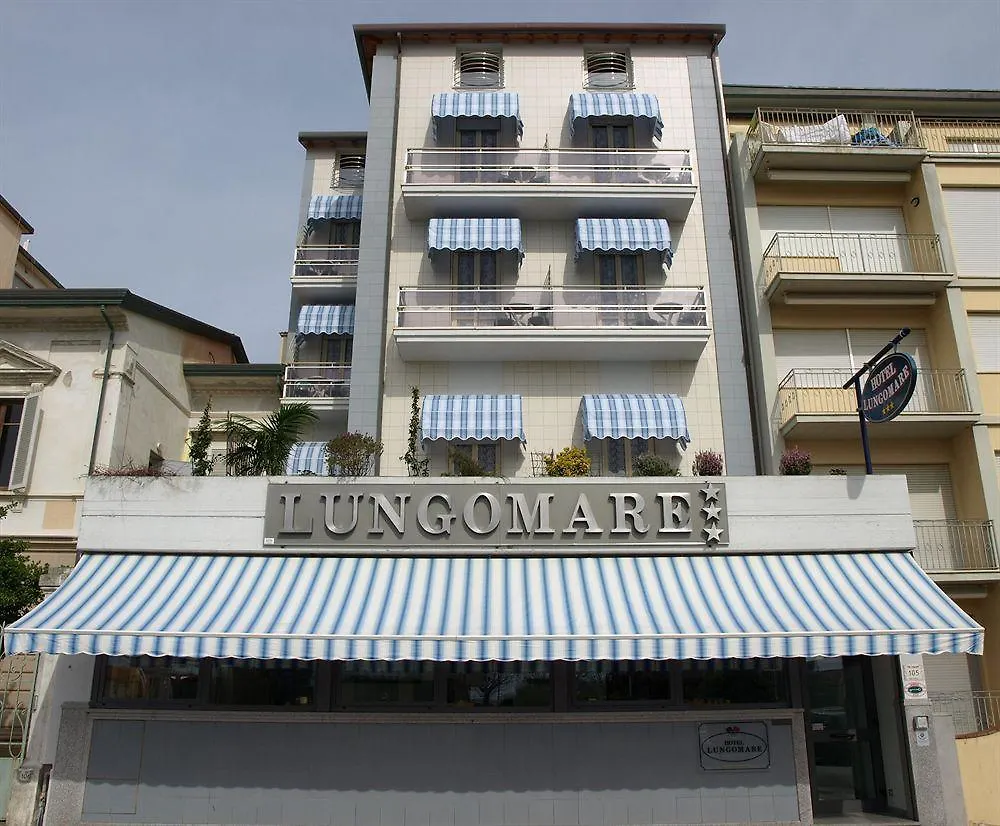 Hotel Lungomare Lido di Camaiore 3*,