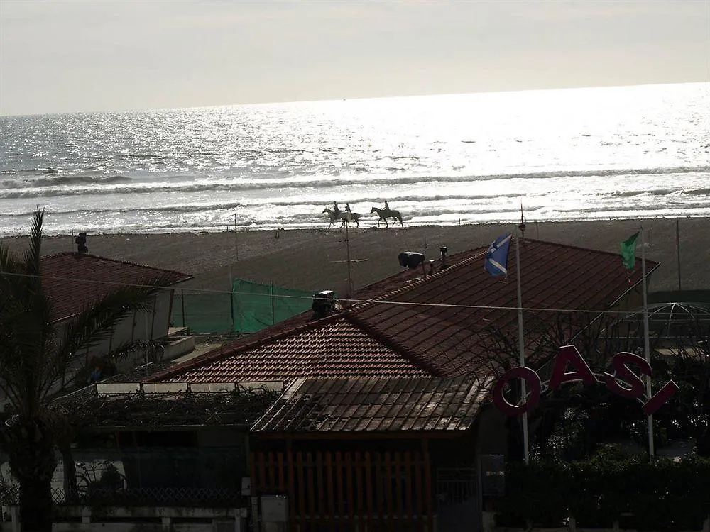 Hotel Lungomare Lido di Camaiore 3*,  Italy